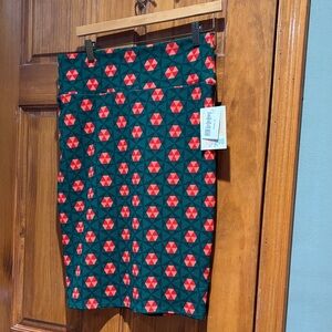 LuLaRoe Red and Green Geometric Pencil Skirt